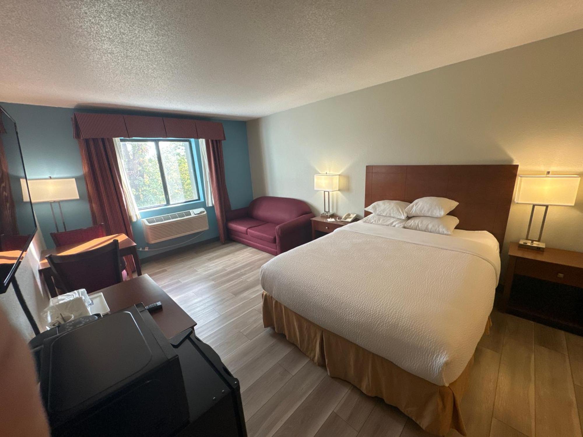 Days Inn By Wyndham Salina I-70 Kültér fotó